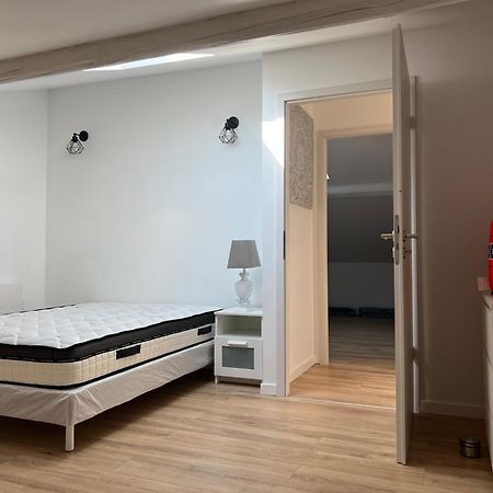 Le Cocon Du Port Apartment Toul Exterior photo